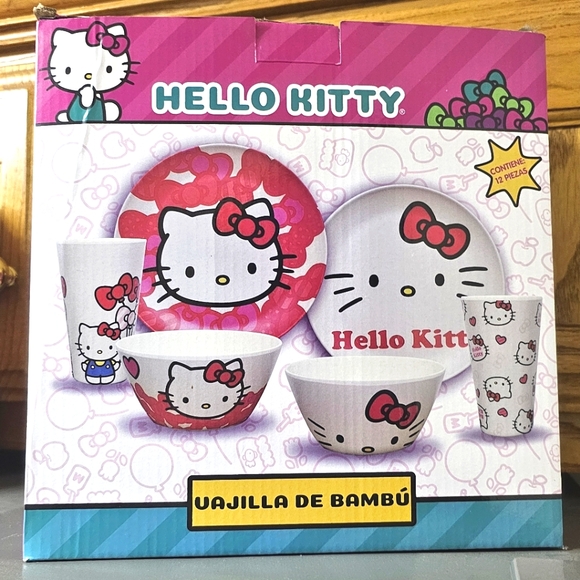 Hello Kitty Bamboo Set NIP - Picture 1 of 1
